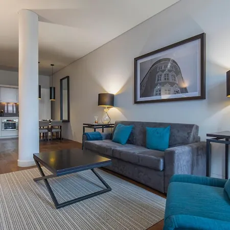 Apartment 8 Building 420 *