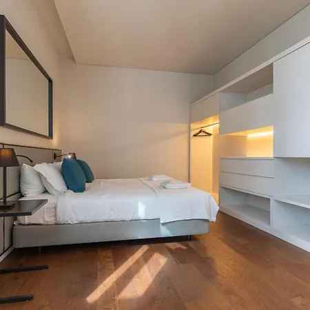 Apartment 8 Building 420