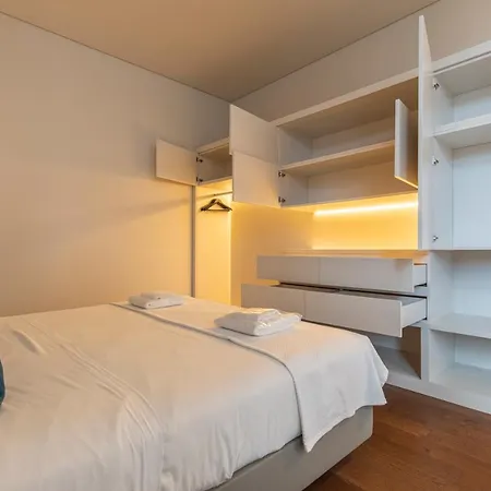 8 Building 420 Lisbon