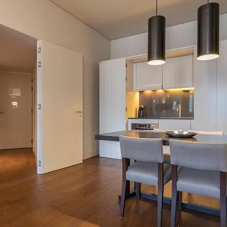 Apartment 8 Building 420 *